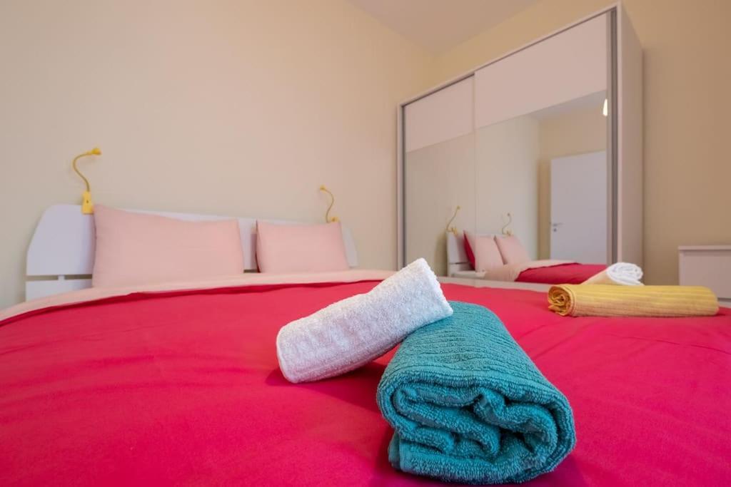 Bright & Chic Parkside Apartment София Екстериор снимка
